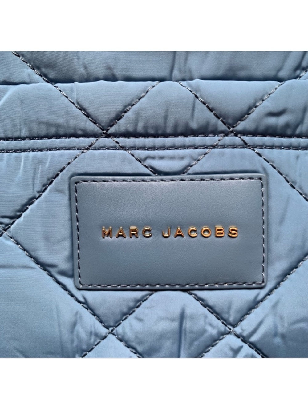 New! Marc Jacobs Quilted Nylon Weekender Sports Travel Duffel Bag in Blue Haven - Picture 6 of 12